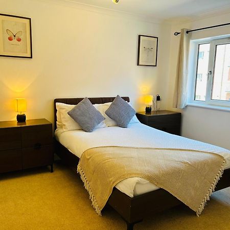 Modern Apartment Broad Gauge Way - Ideal For Work And Leisure Wolverhampton Exterior photo